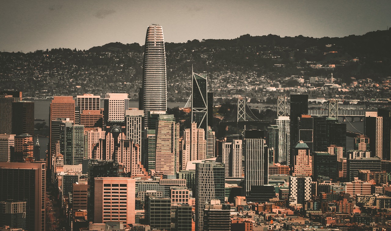 【原创】足彩分析推荐：周五007荷甲-福图纳锡塔德VS前进之鹰.